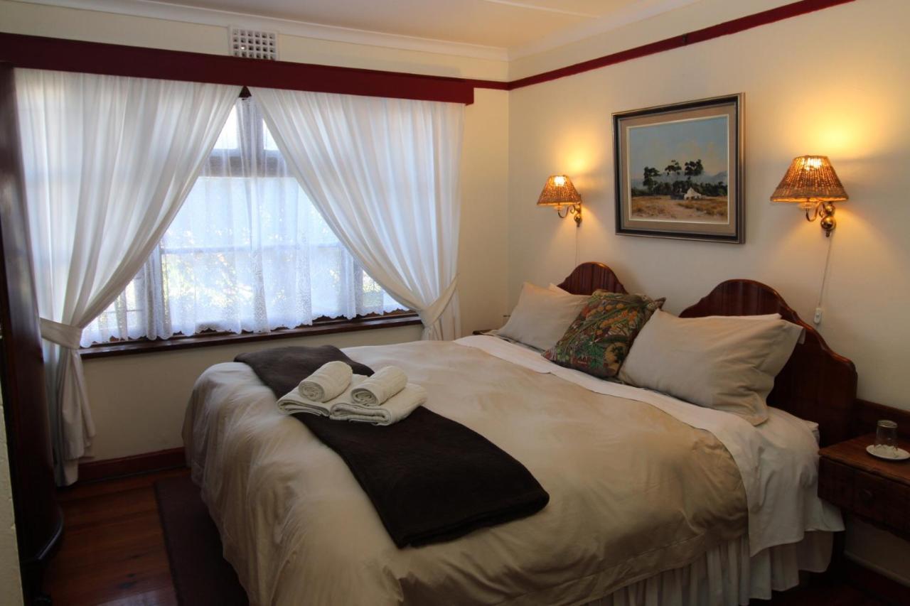 Zoete Inval Hostel Hermanus Buitenkant foto