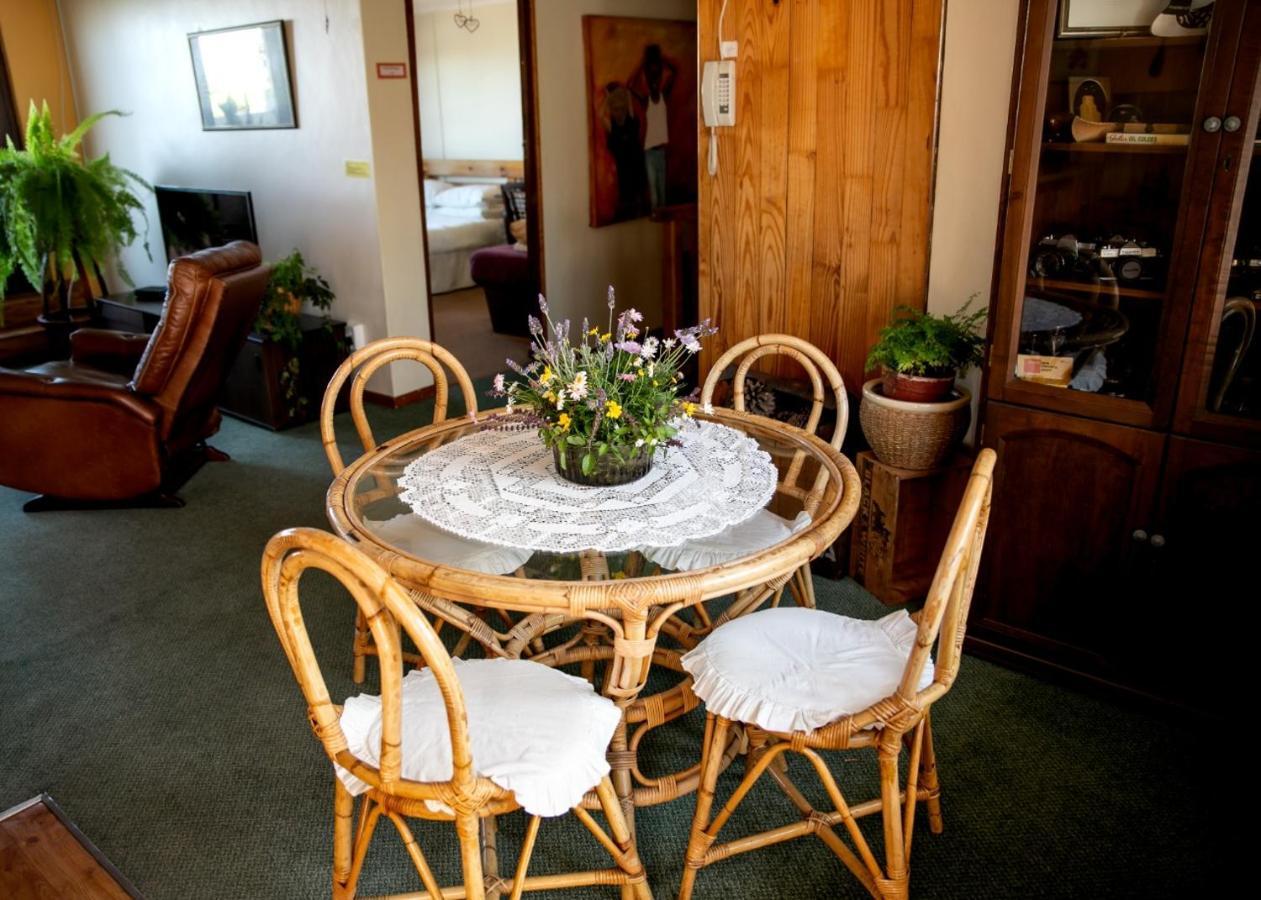 Zoete Inval Hostel Hermanus Buitenkant foto