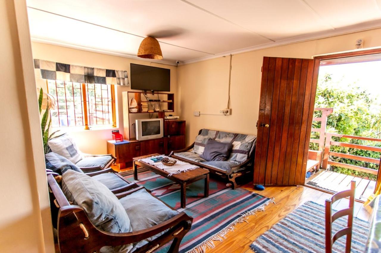 Zoete Inval Hostel Hermanus Buitenkant foto